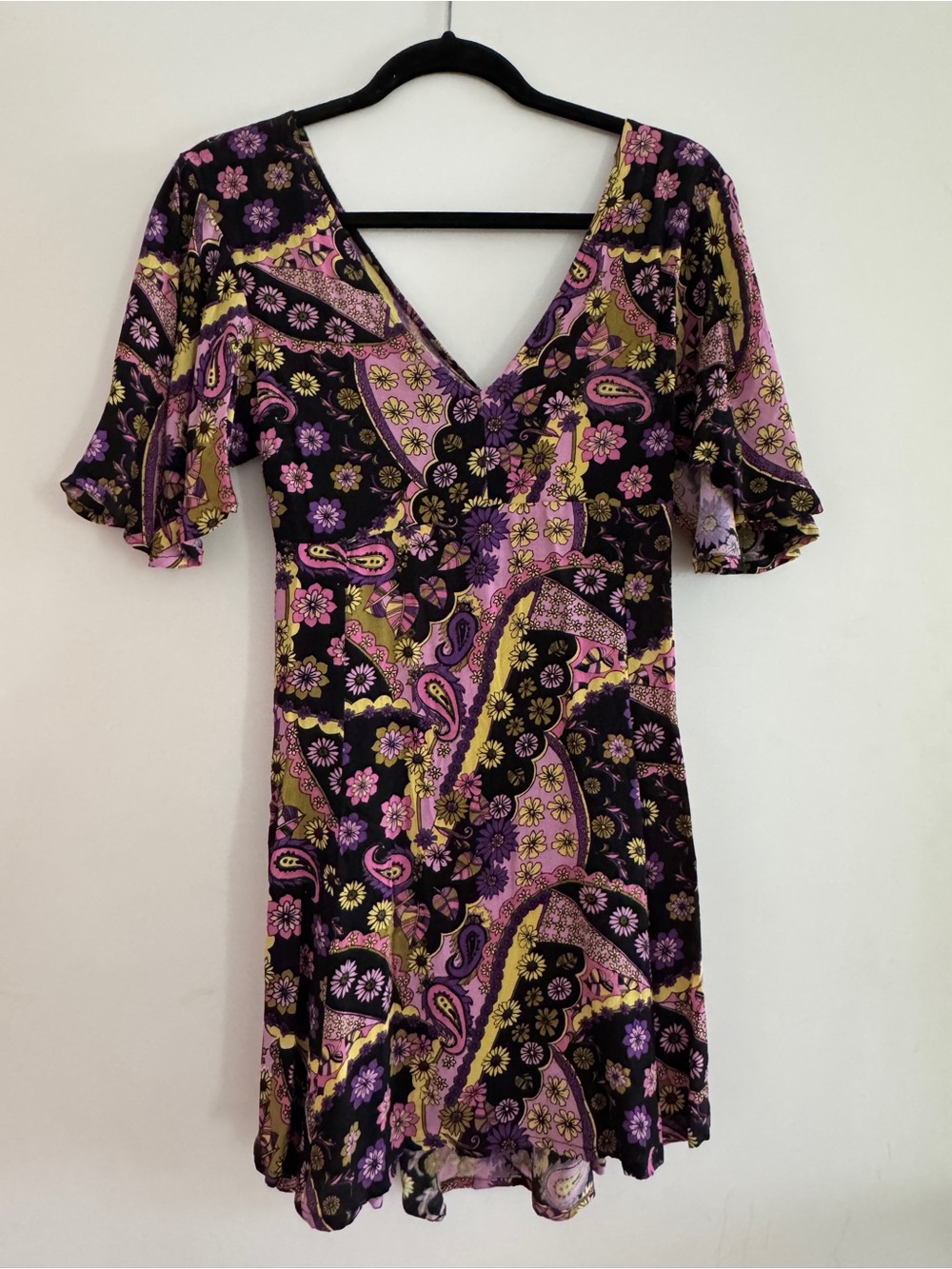 Nine Lives Bazaar Floral Paisley V-Neck Mini Dress in Purple, Black & Yellow